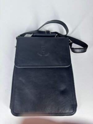 WhatsApp Image 2026-01-17 at 16.30.23 Black leather tech-bag